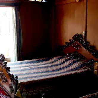 Dream Palace Houseboat, Srinagar 2